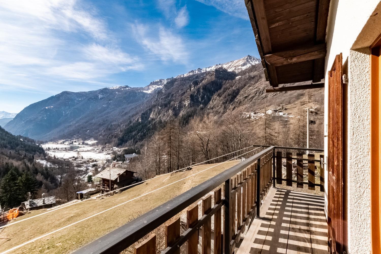 Relax & Sports -Cervinia- Maison Valtournenche Extérieur photo