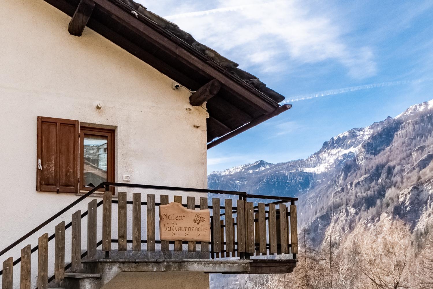 Relax & Sports -Cervinia- Maison Valtournenche Extérieur photo