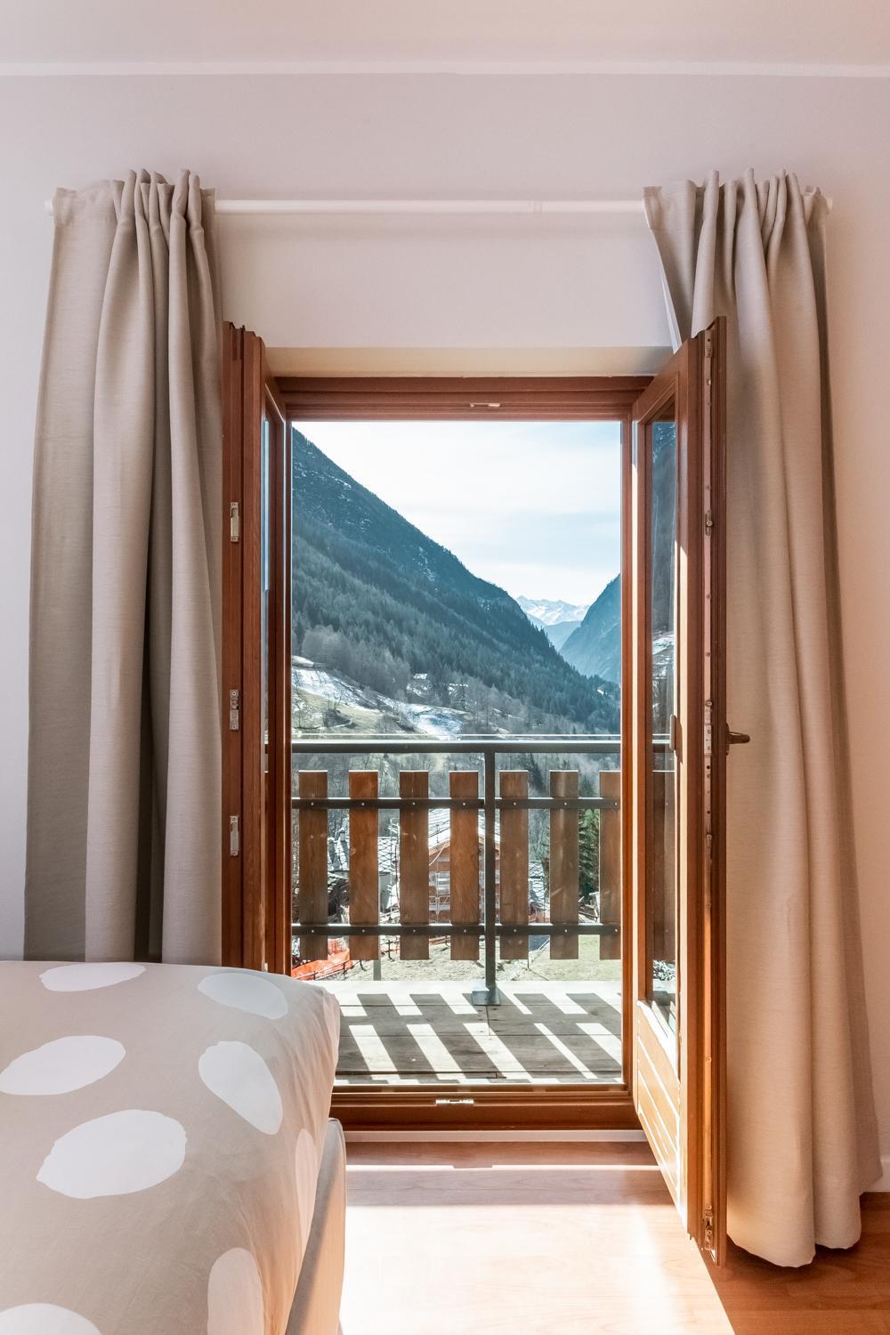 Relax & Sports -Cervinia- Maison Valtournenche Extérieur photo